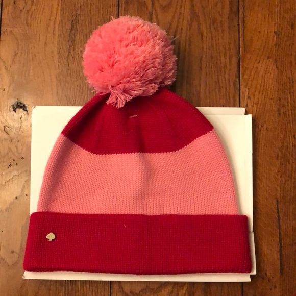 - Kate Spade Pom Pom Beanie & Gloves - Picture 2 of 8
